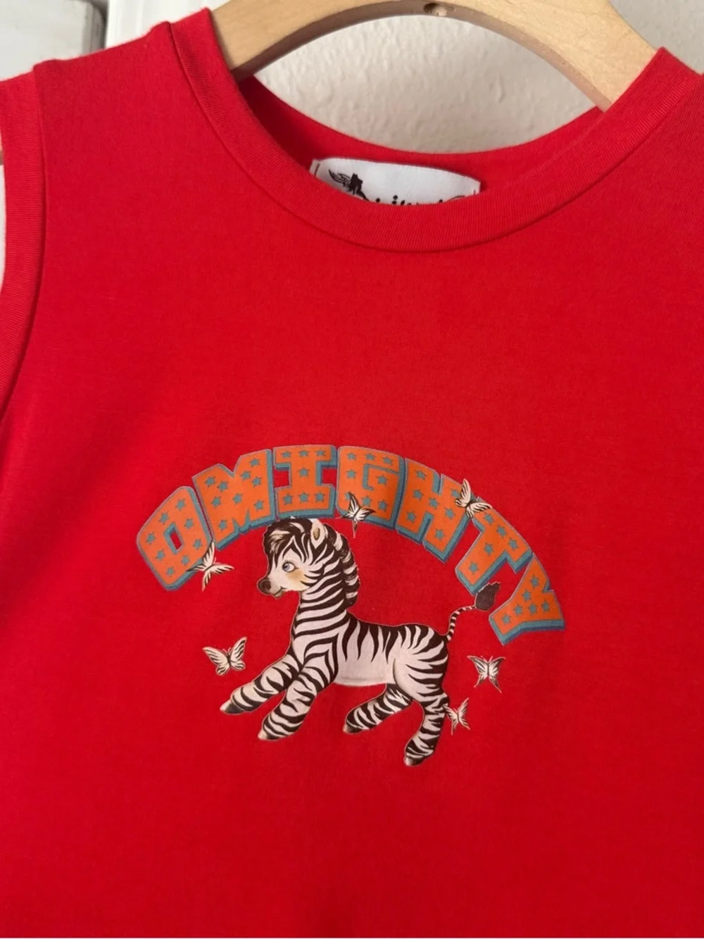 OMIGHTY red logo zebra butterfly crew neck cropped knit tank top